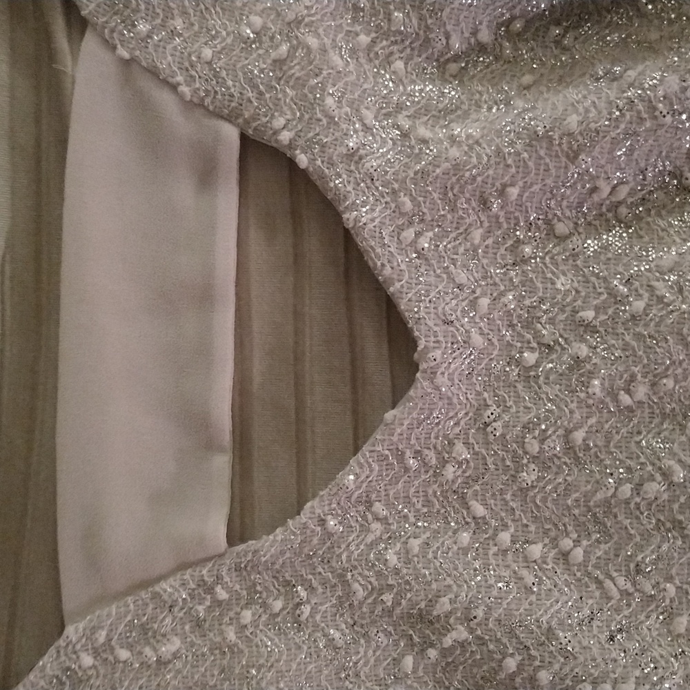 Jennifer Lopez Long Sleeve Top - Picture 7 of 7
